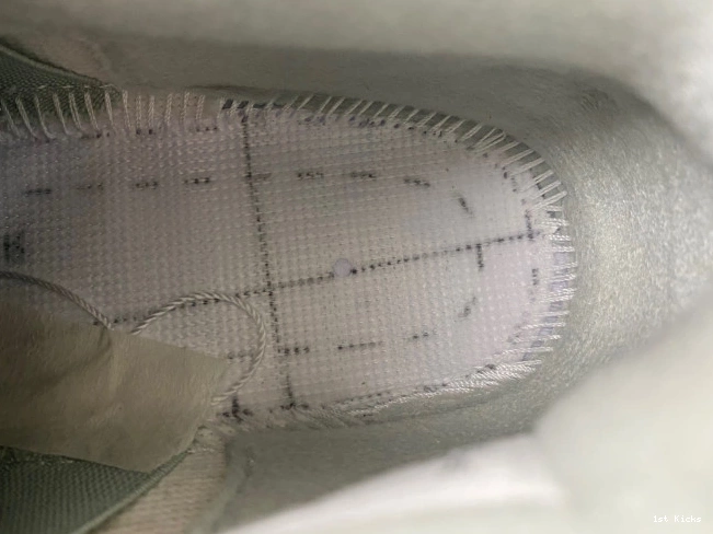 1st Kicks 4 Seafoam Jordan Air HV0823-003 (W) 0729